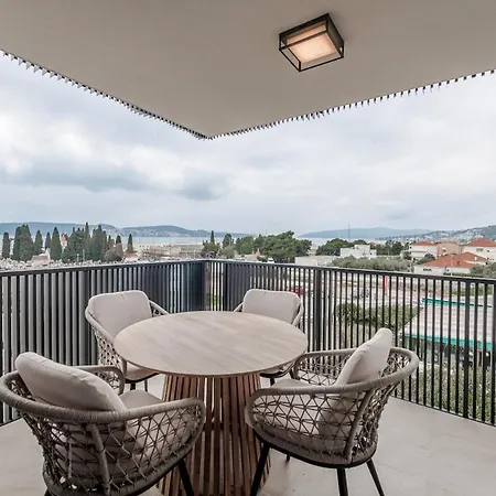 Deluxe Suite, 3 Bedrooms, 2 Bathrooms, Parking Apartamento *