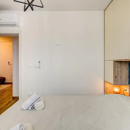Apartamento Deluxe Suite, 3 Bedrooms, 2 Bathrooms, Parking *