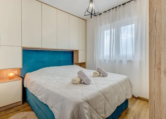 Deluxe Suite, 3 Bedrooms, 2 Bathrooms, Parking