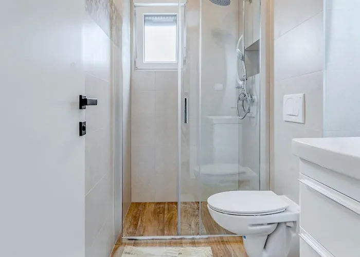 شقة Deluxe Suite, 3 Bedrooms, 2 Bathrooms, Parking تروغير